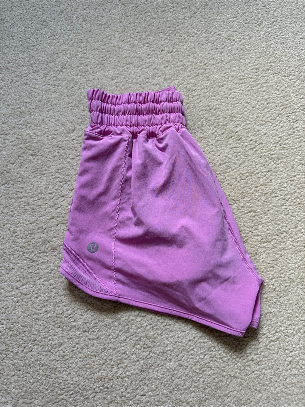 Lululemon | High Rise Hotty Hot Shorts